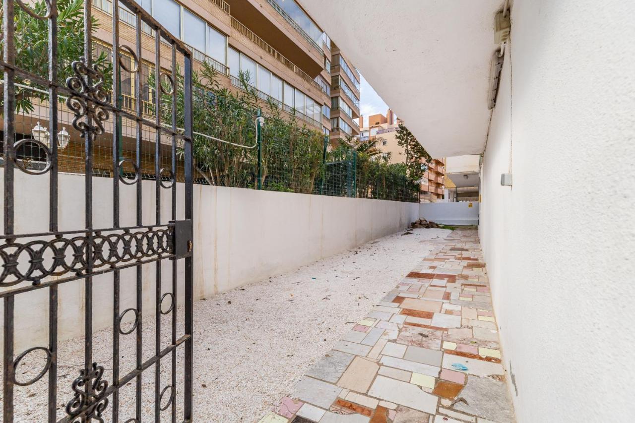 Apartmentos Vistamar Фуэнхирола Экстерьер фото